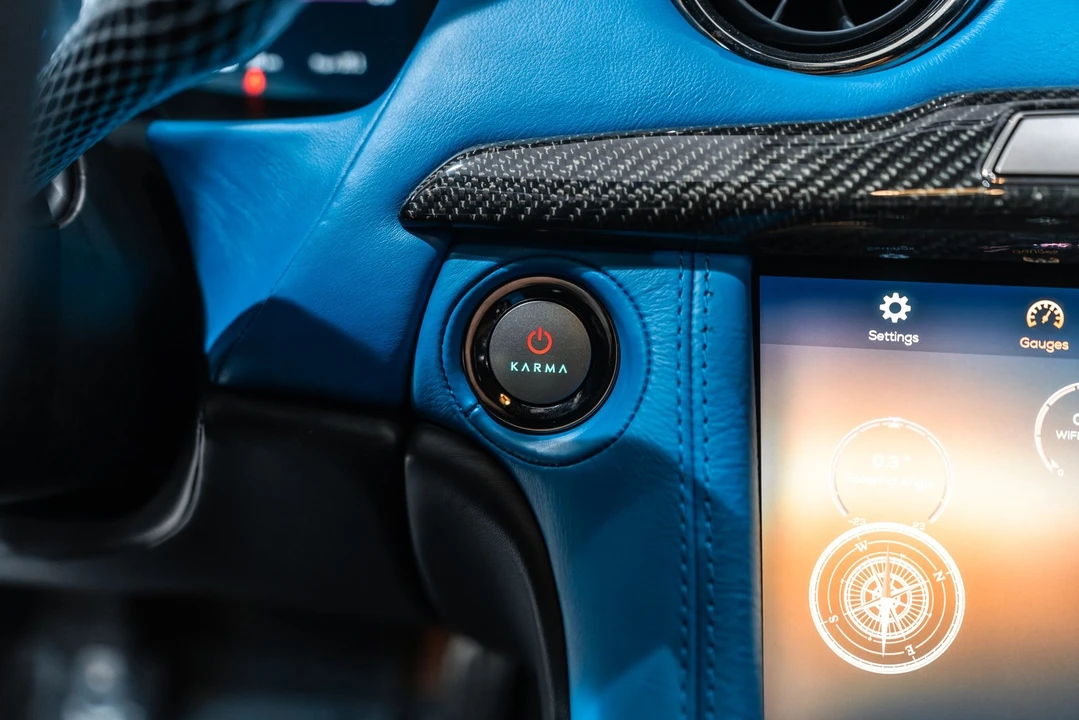 2025 Karma Revero - Image 13 of 21