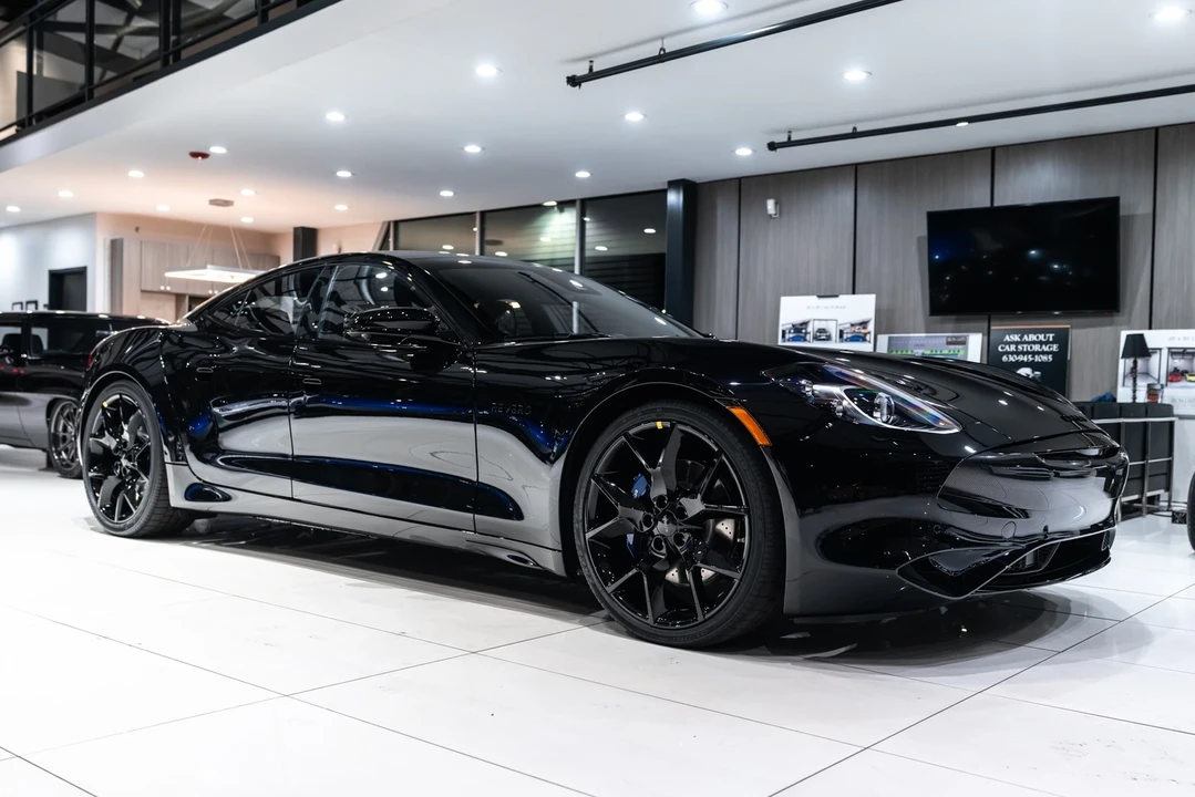 2025 Karma Revero - Image 5 of 12