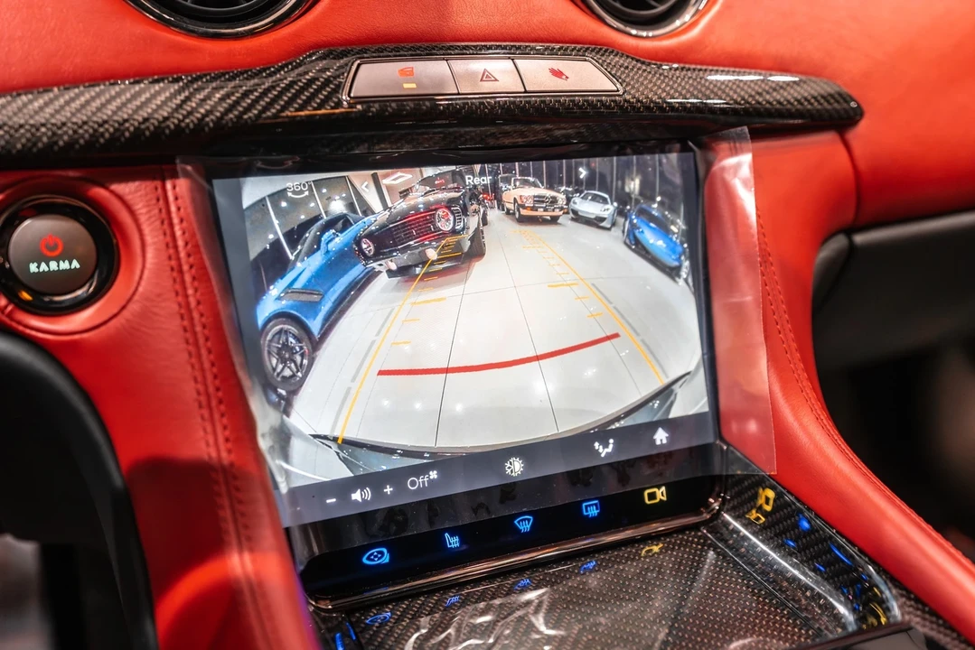 2025 Karma Revero - Image 17 of 21