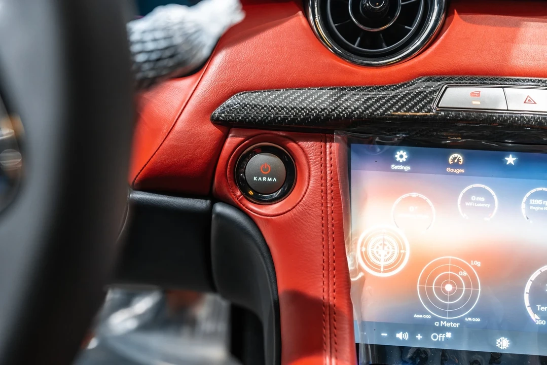 2025 Karma Revero - Image 15 of 21