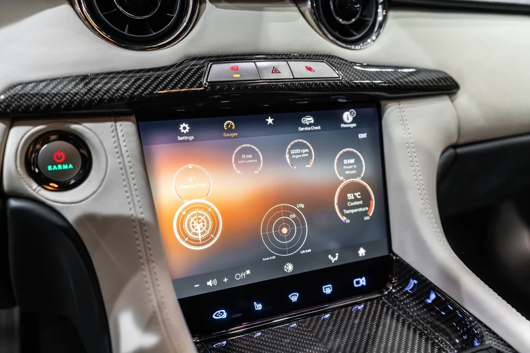 2025 Karma Revero - Image 15 of 21