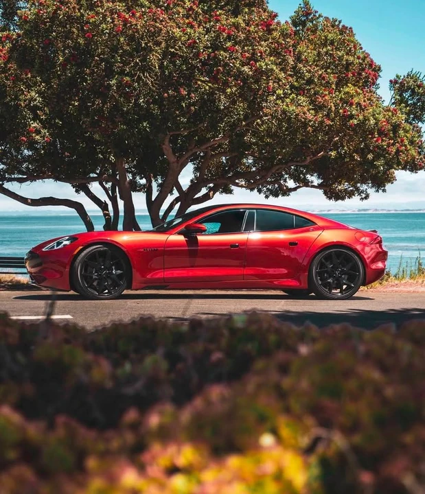 2025 Karma Revero - Image 4 of 9
