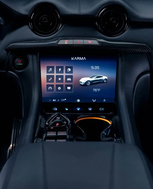 2025 Karma Revero - Image 8 of 9