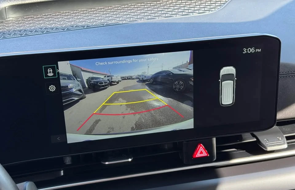 2025 Kia Carnival - Image 14 of 20