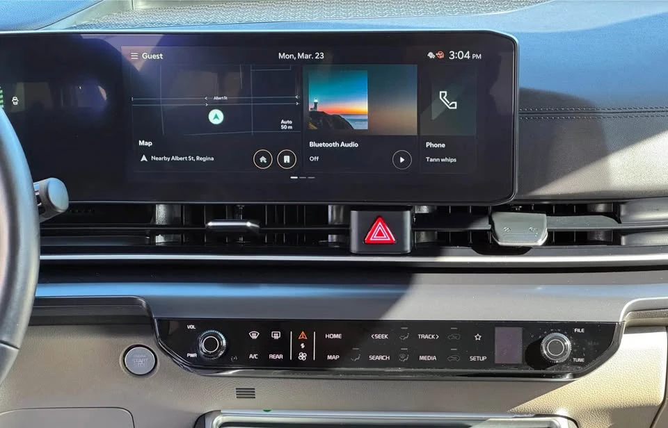 2025 Kia Carnival - Image 12 of 20