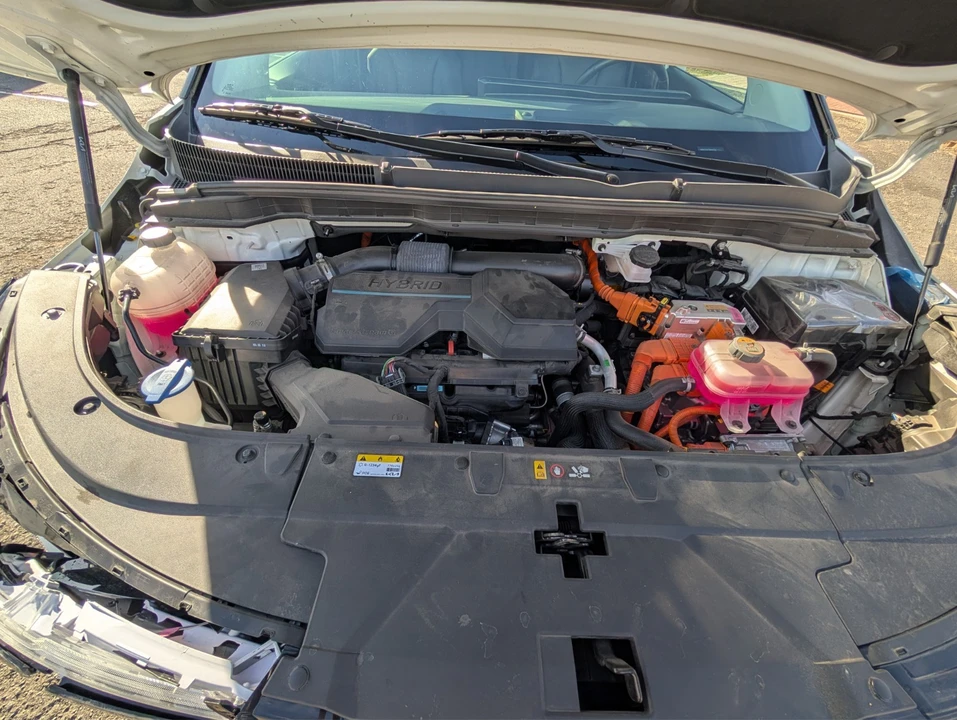 2025 Kia Carnival - Image 3 of 21