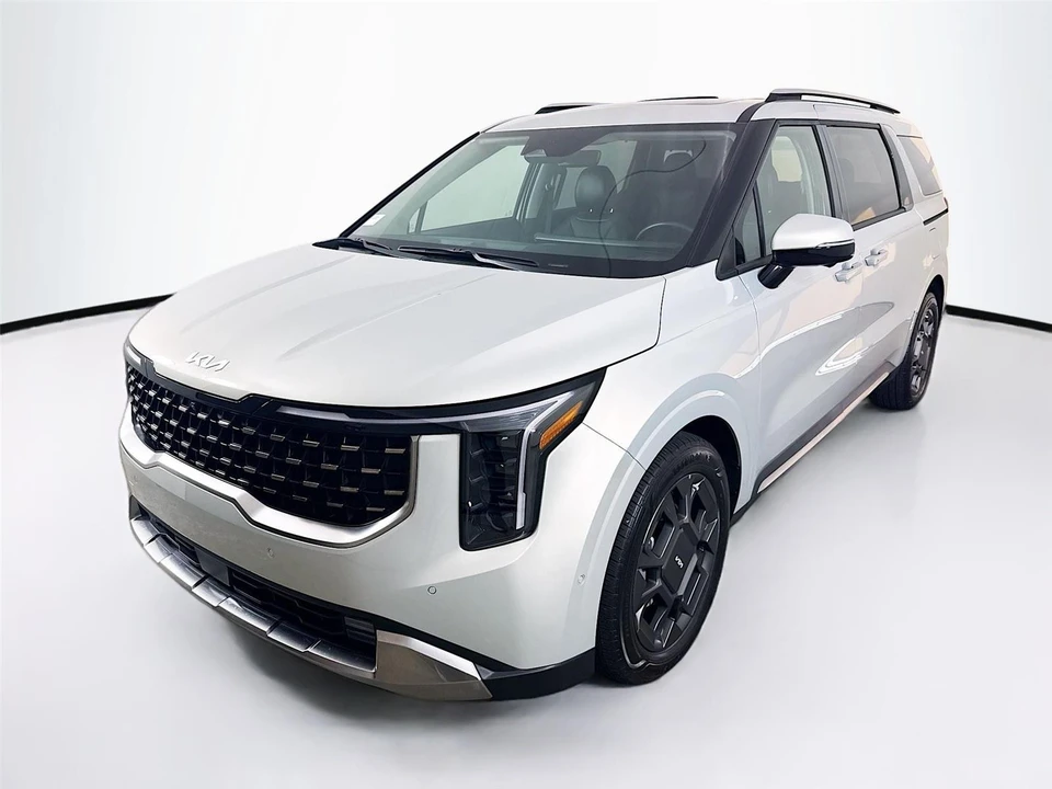 2025 Kia Carnival - Image 3 of 21