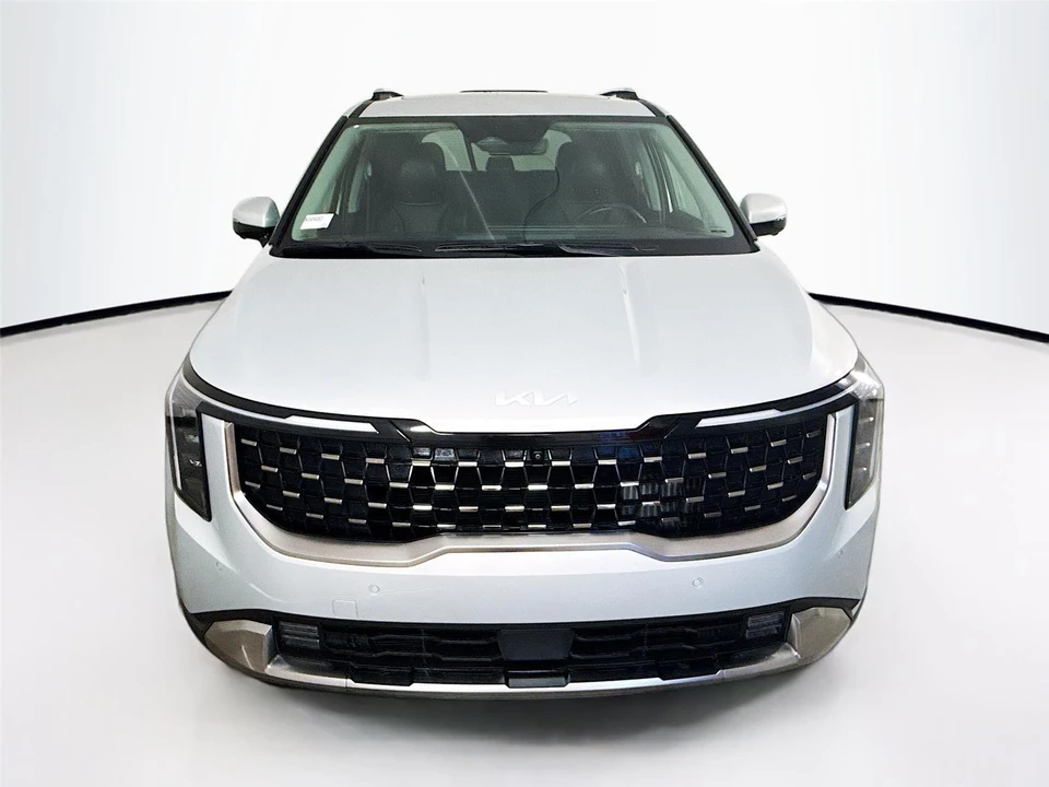2025 Kia Carnival - Image 2 of 13