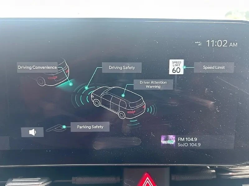 2025 Kia Carnival - Image 12 of 12