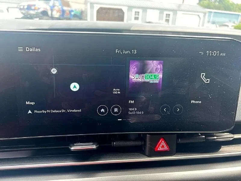 2025 Kia Carnival - Image 10 of 12