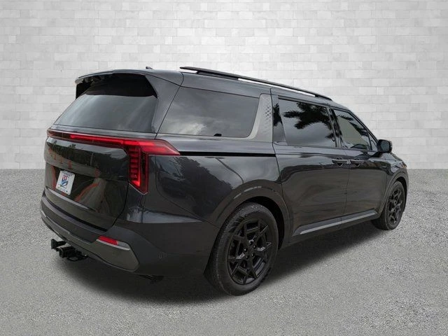 2025 Kia Carnival - Image 2 of 21