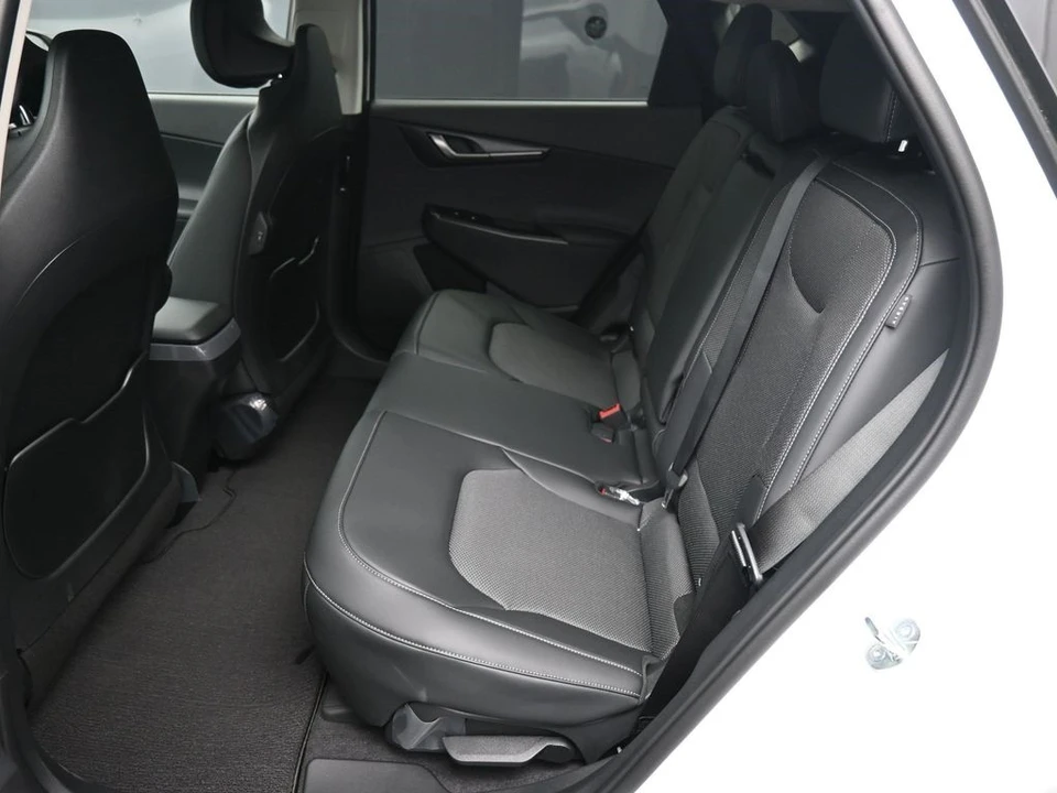 2025 Kia EV6 - Image 20 of 21
