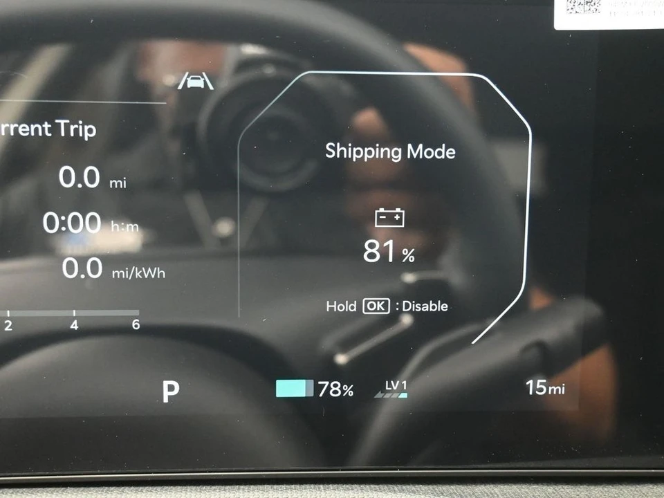 2025 Kia EV6 - Image 16 of 21