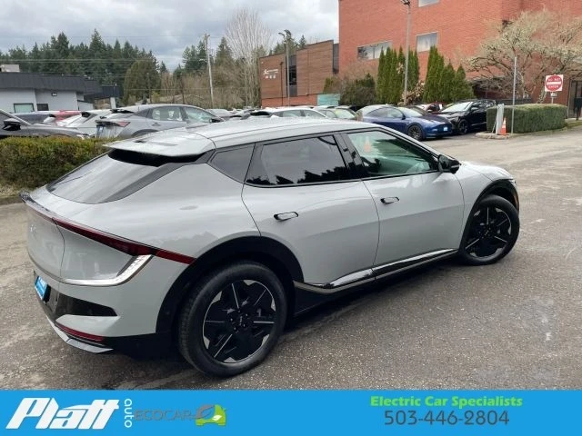2025 Kia EV6 - Image 11 of 12