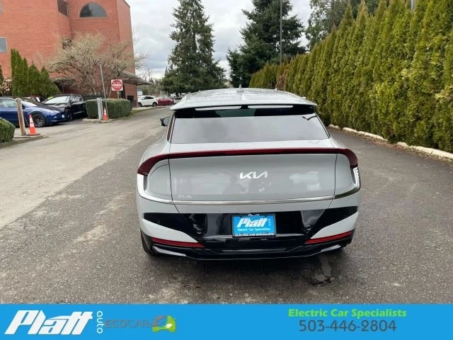 2025 Kia EV6 - Image 8 of 12