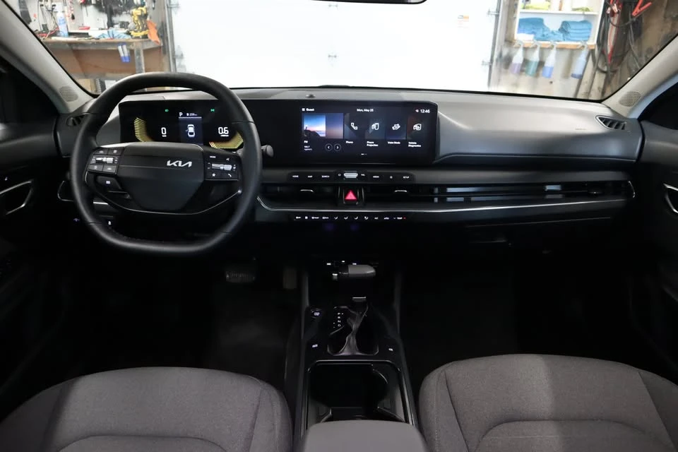 2025 Kia K4 - Image 9 of 20