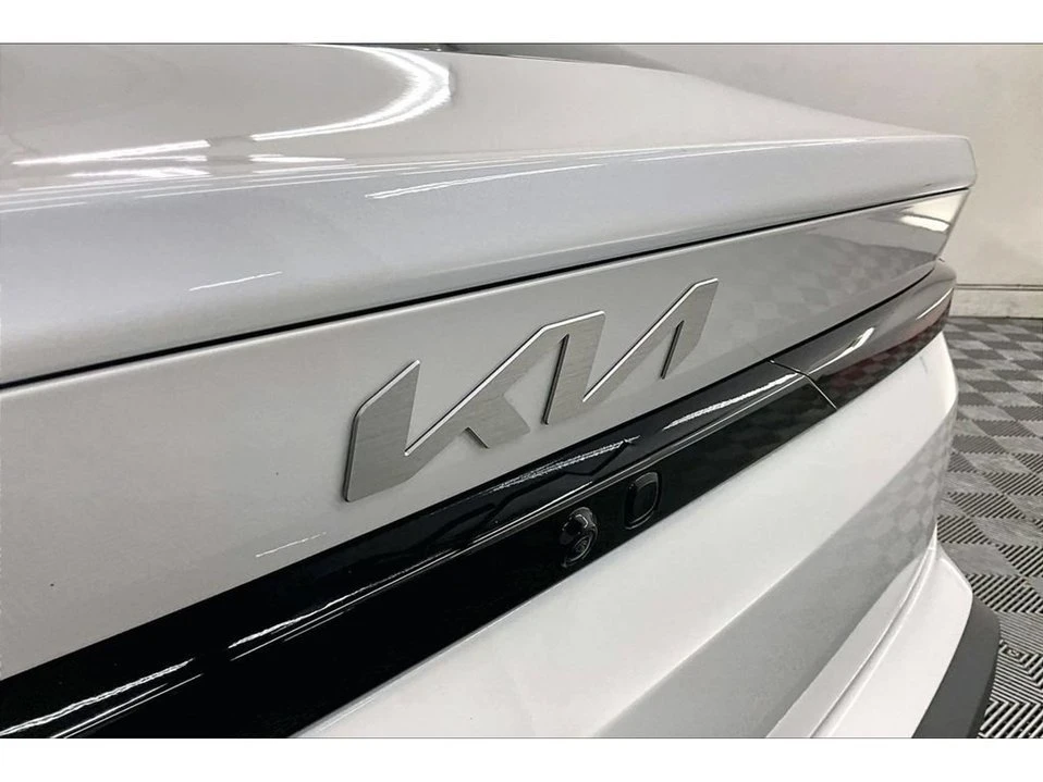 2025 Kia K4 - Image 7 of 20