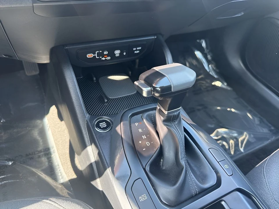 2025 Kia K4 - Image 15 of 21