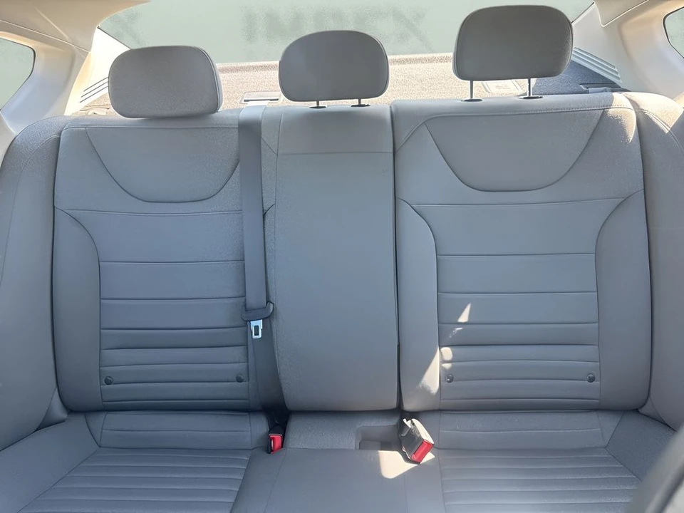 2025 Kia K4 - Image 10 of 21
