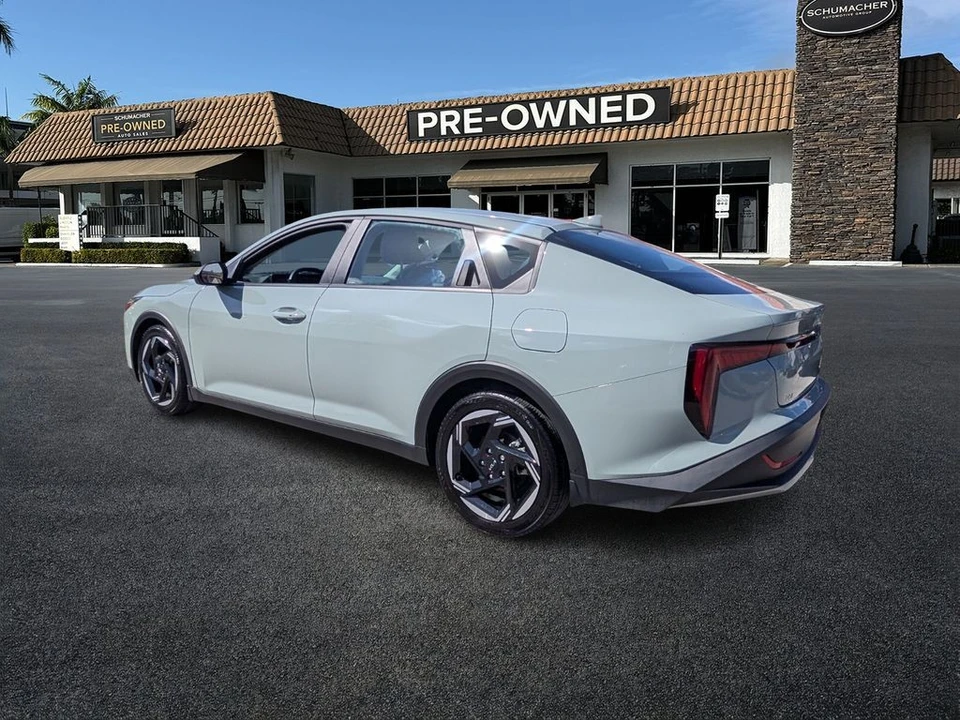 2025 Kia K4 - Image 5 of 21