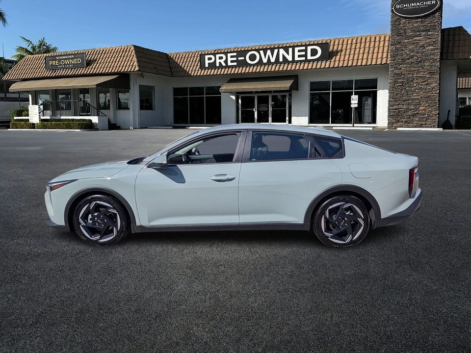 2025 Kia K4 - Image 4 of 21
