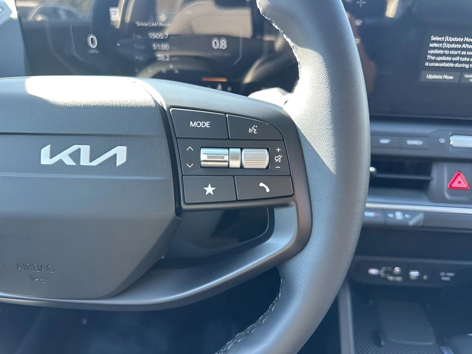 2025 Kia K4 - Image 14 of 21