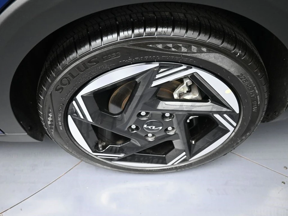 2025 Kia K4 - Image 15 of 21