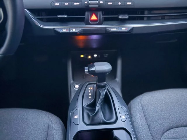 2025 Kia K4 - Image 15 of 17