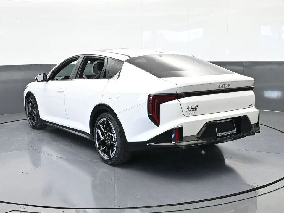 2025 Kia K4 - Image 4 of 12