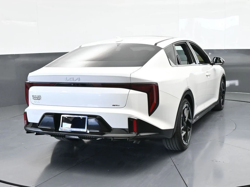 2025 Kia K4 - Image 5 of 12