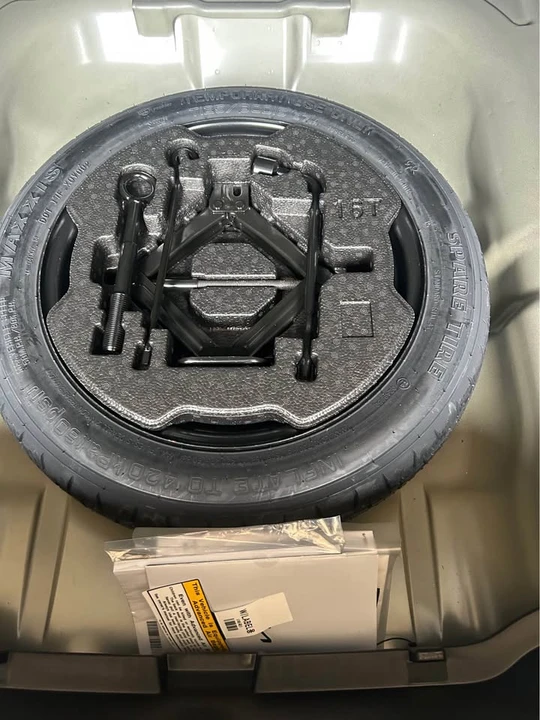2025 Kia K4 - Image 12 of 16