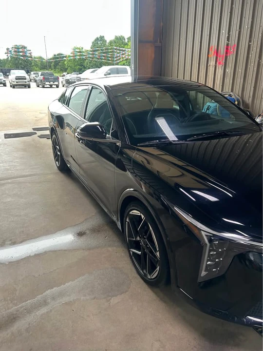2025 Kia K4 - Image 3 of 16