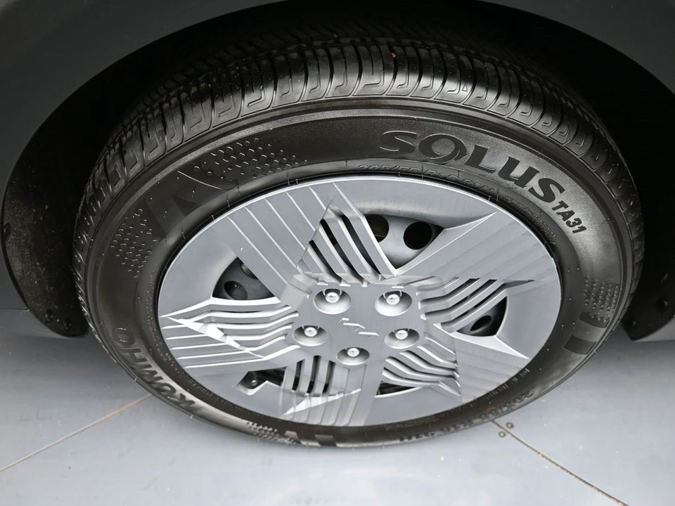 2025 Kia K4 - Image 12 of 12