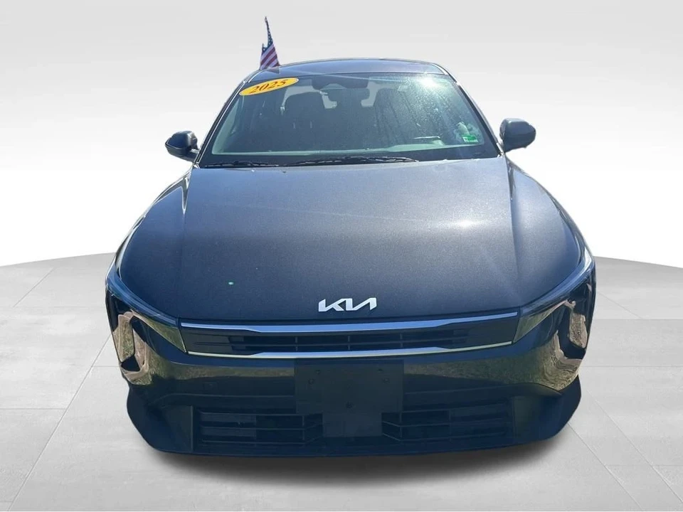 2025 Kia K4 - Image 6 of 12