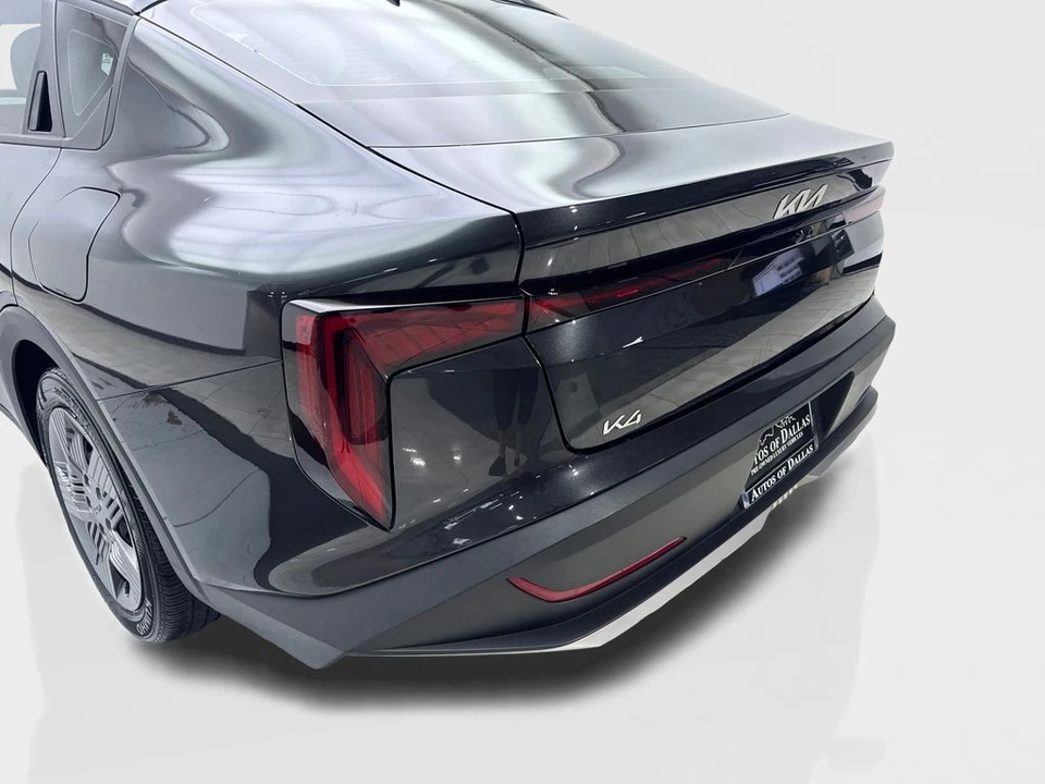 2025 Kia K4 - Image 19 of 21