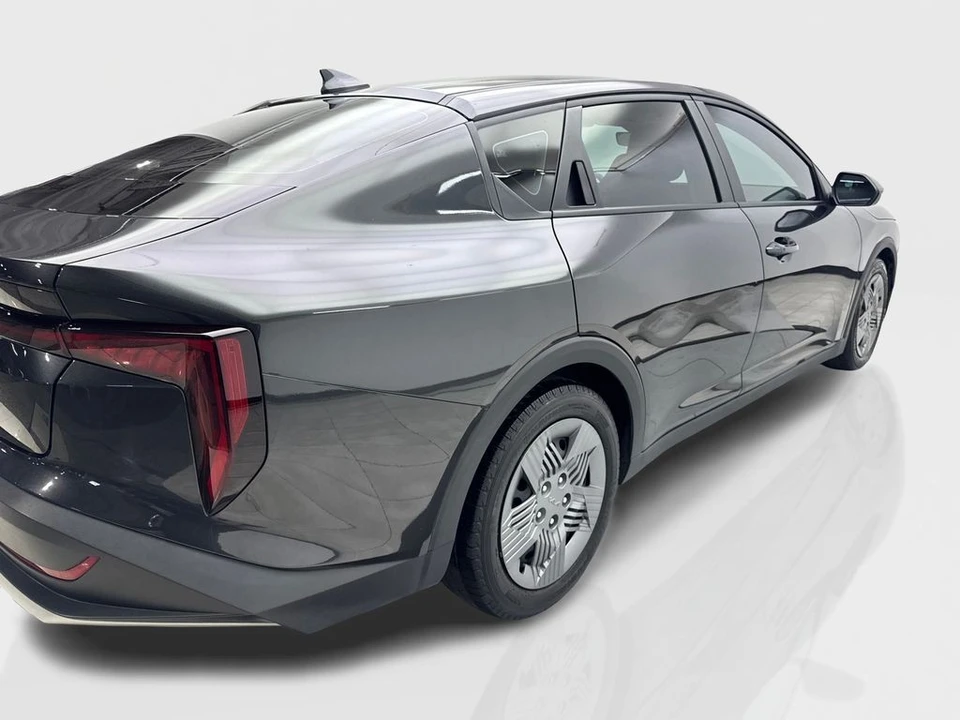 2025 Kia K4 - Image 13 of 21