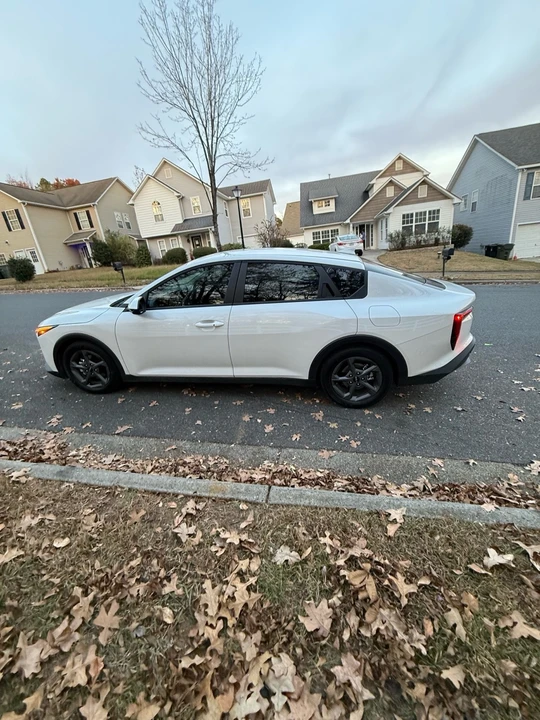 2025 Kia K4 - Image 7 of 12