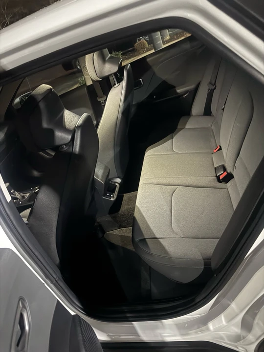2025 Kia K4 - Image 9 of 12