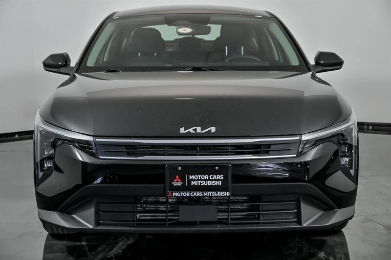 2025 Kia K4 - Image 4 of 21