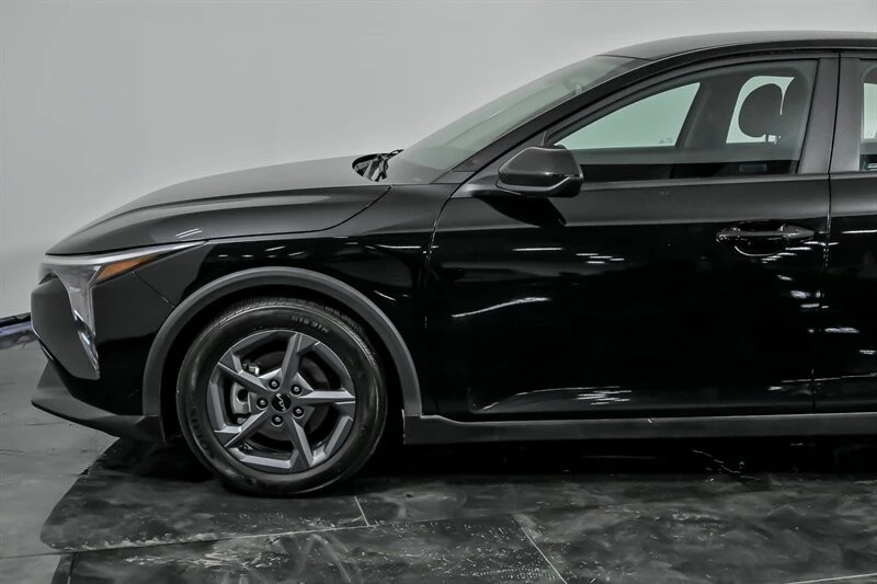 2025 Kia K4 - Image 6 of 21