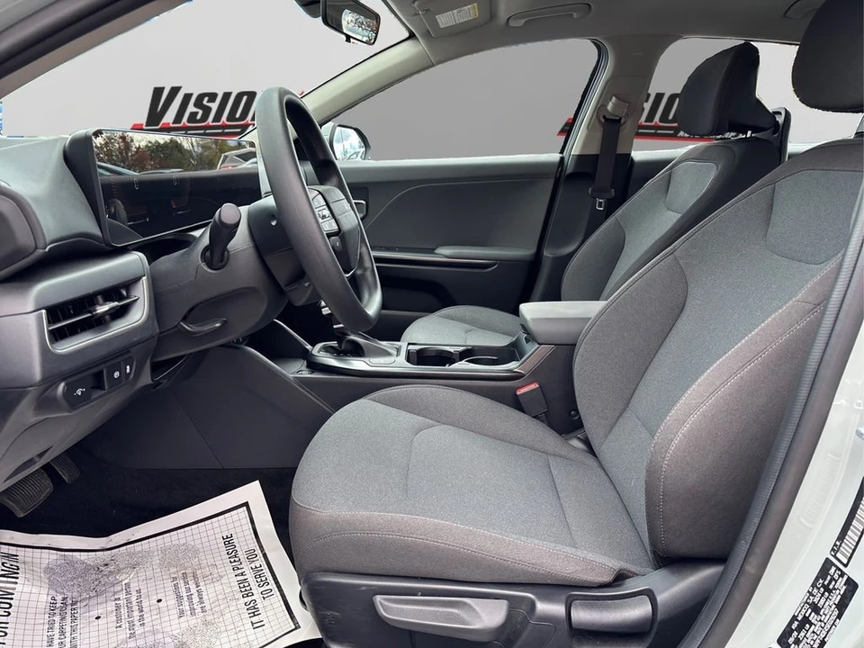 2025 Kia K4 - Image 9 of 12