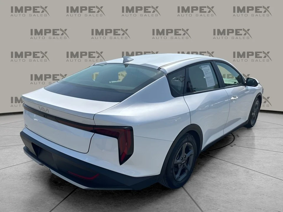 2025 Kia K4 - Image 5 of 21