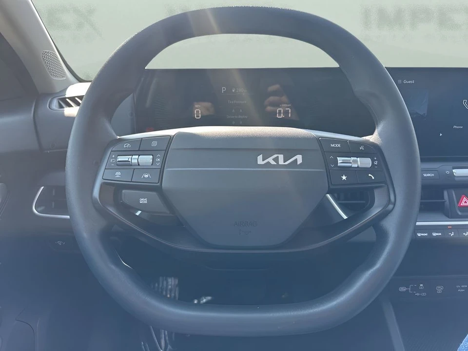 2025 Kia K4 - Image 12 of 21