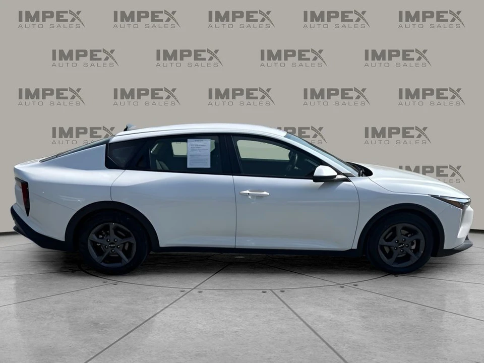 2025 Kia K4 - Image 6 of 21