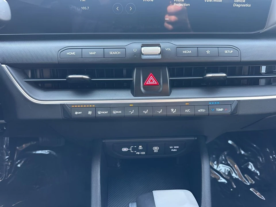 2025 Kia K4 - Image 18 of 21