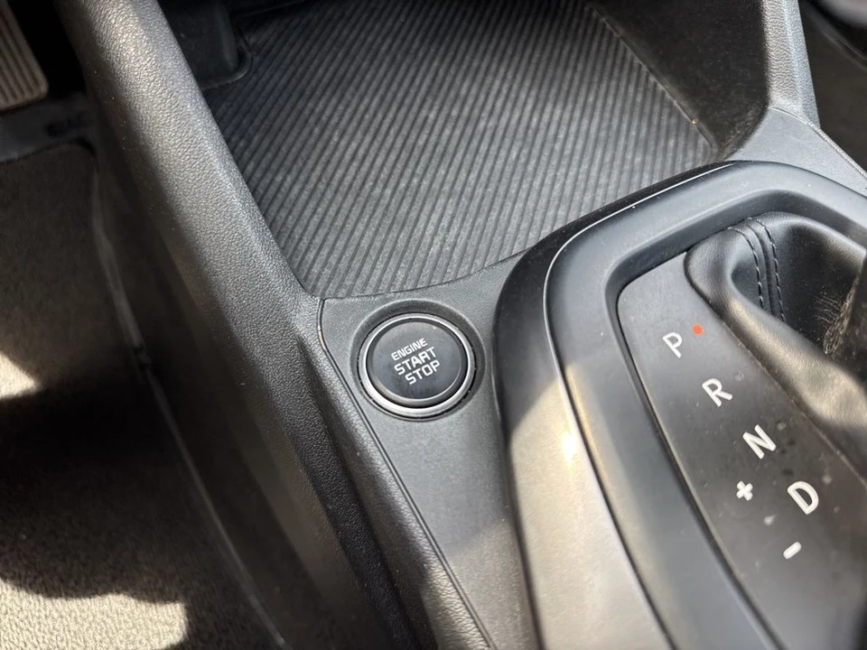 2025 Kia K4 - Image 18 of 21