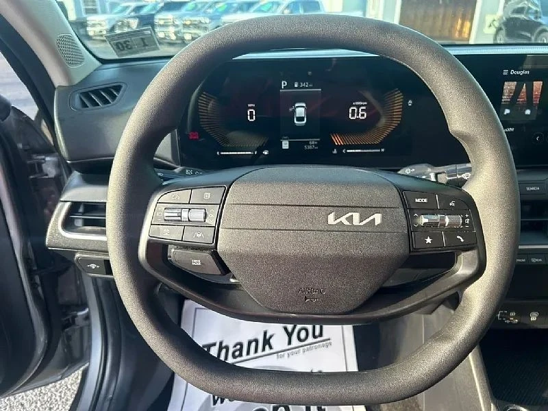 2025 Kia K4 - Image 7 of 12