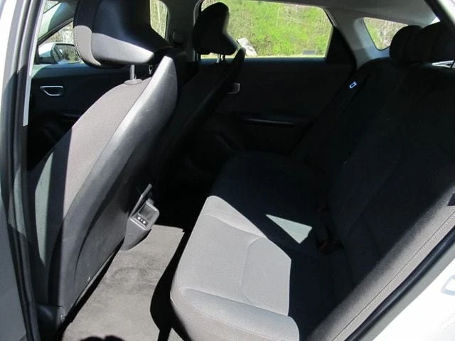 2025 Kia K4 - Image 7 of 11