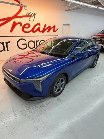 2025 Kia K4 - Image 2 of 21