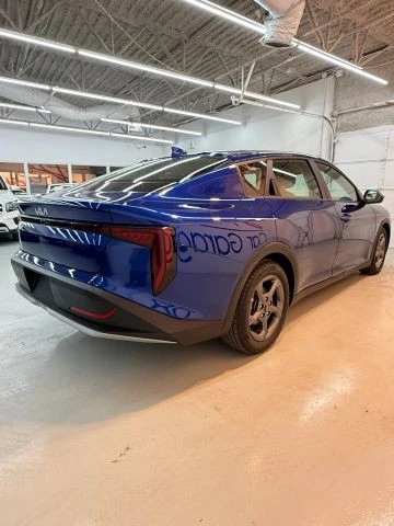 2025 Kia K4 - Image 10 of 21